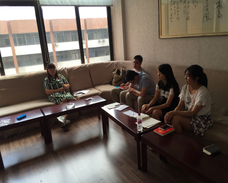 91成人视频
2015级博士党支部召开“讲规矩，有纪律”专题学习讨论会暨“重温入党志愿”主题党日活动新闻稿550.png